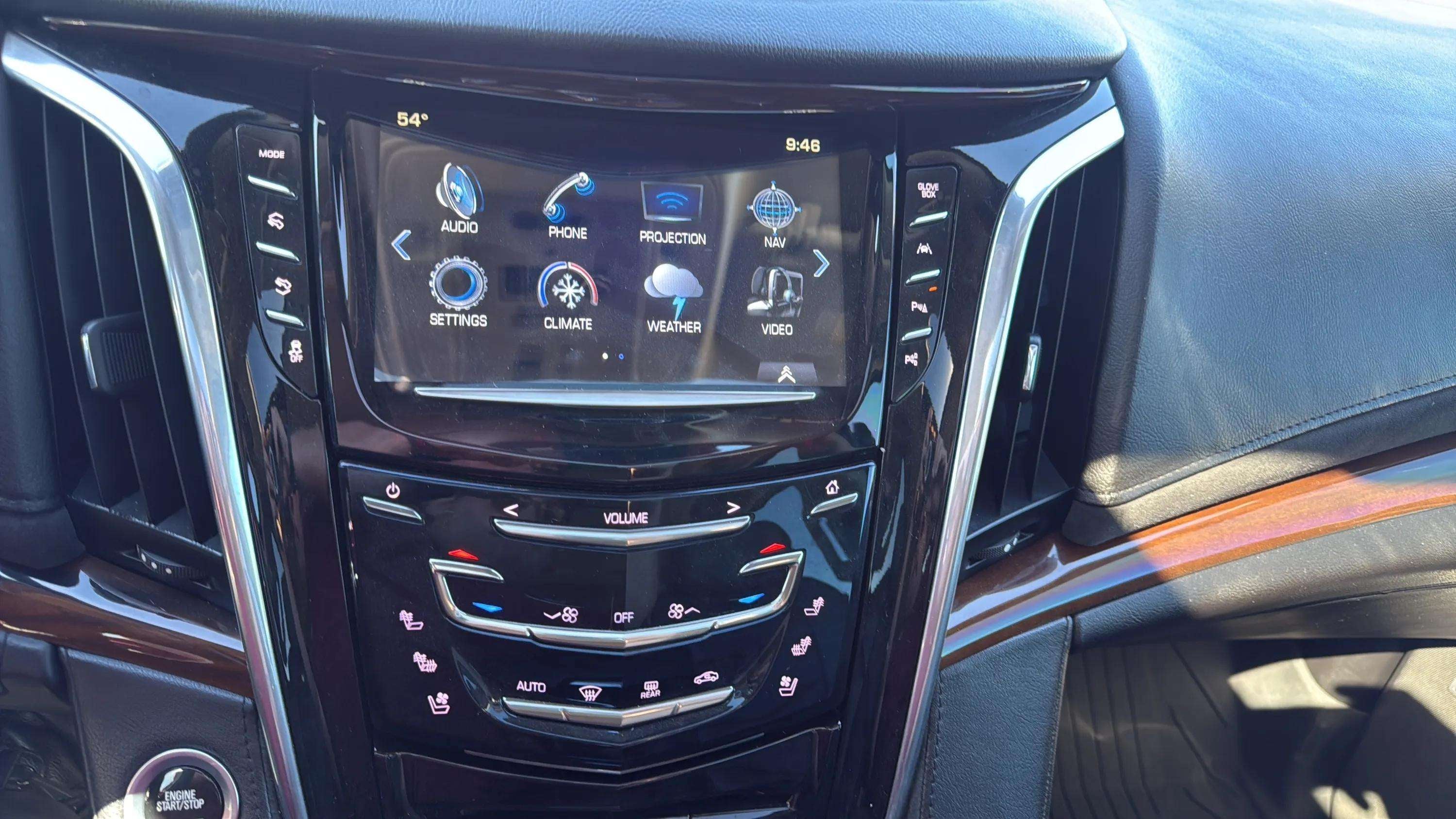 2018 Cadillac Escalade Premium Luxury