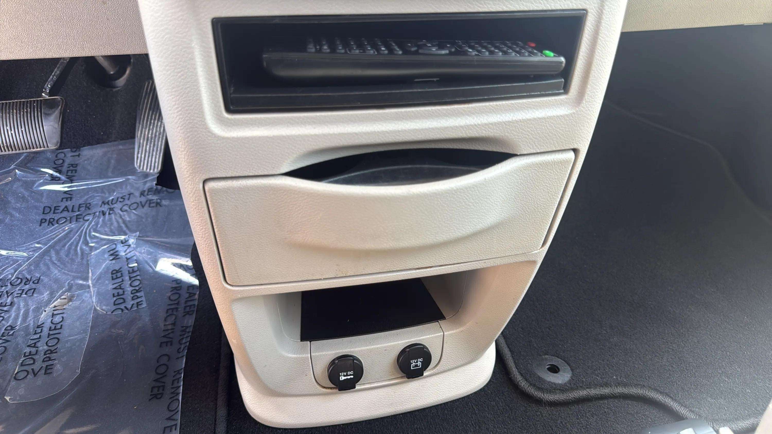 2016 Dodge Grand Caravan American Value Pkg