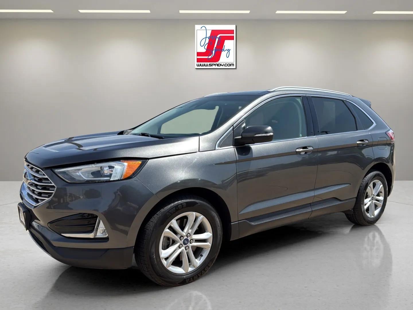 2019 Ford Edge SEL AWD's photo