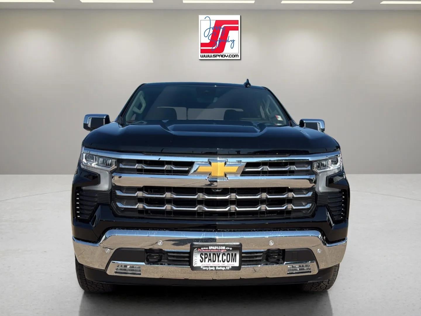 2026 Chevrolet Silverado 1500 LTZ - Photo 8