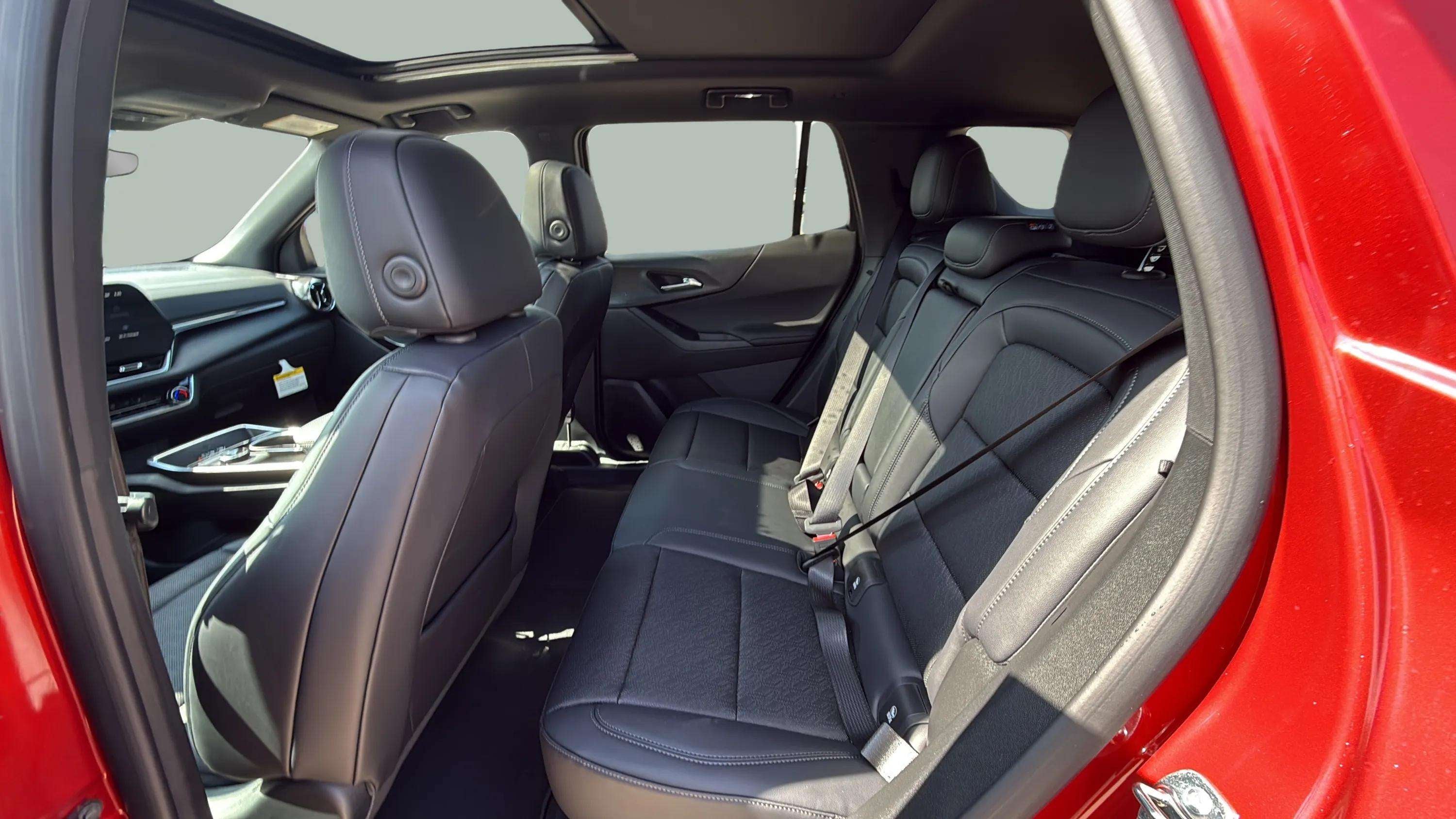2027 Chevrolet Equinox AWD LT