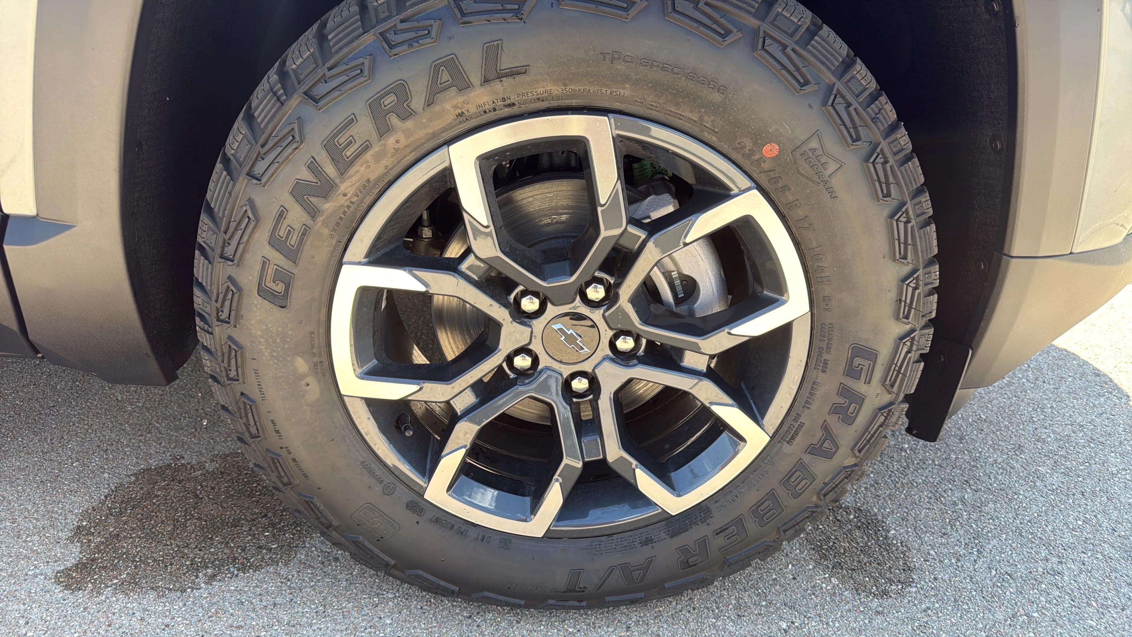 2027 Chevrolet Equinox ACTIV