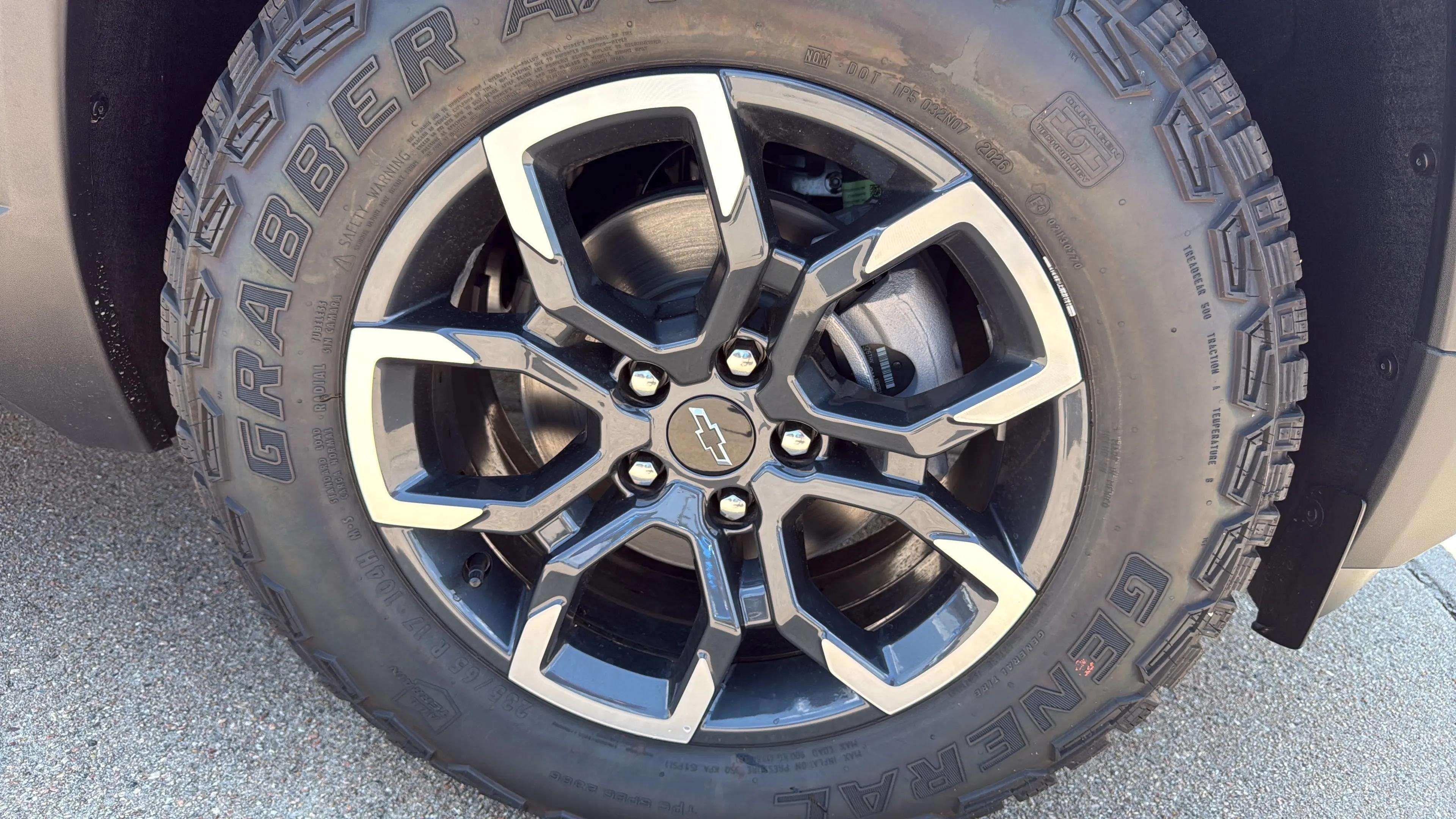 2027 Chevrolet Equinox ACTIV