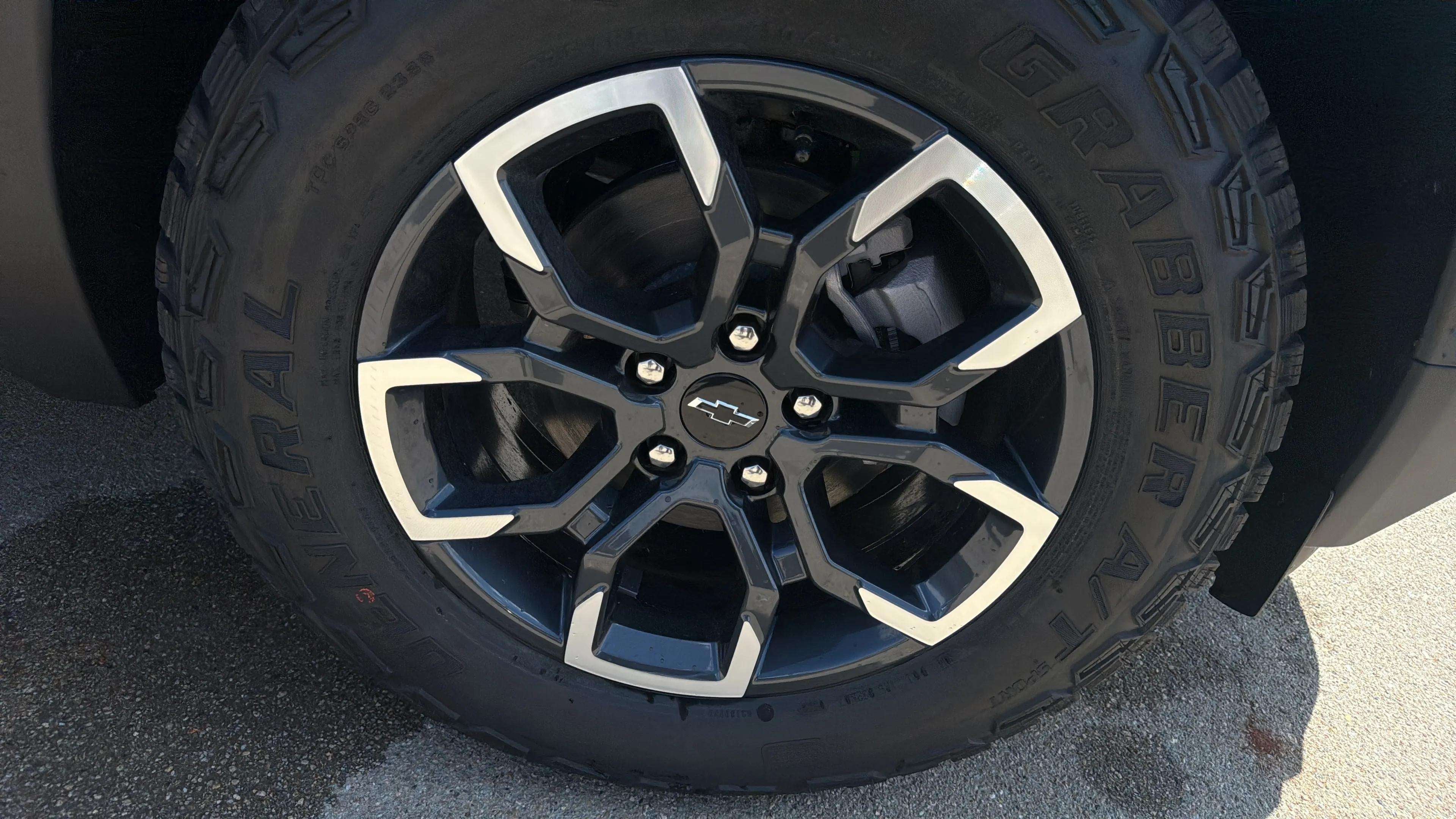 2027 Chevrolet Equinox ACTIV