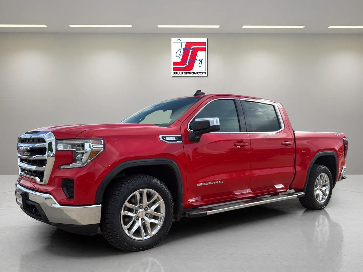 2021 GMC Sierra 4WD Crew Cab Short Box SLE's photo