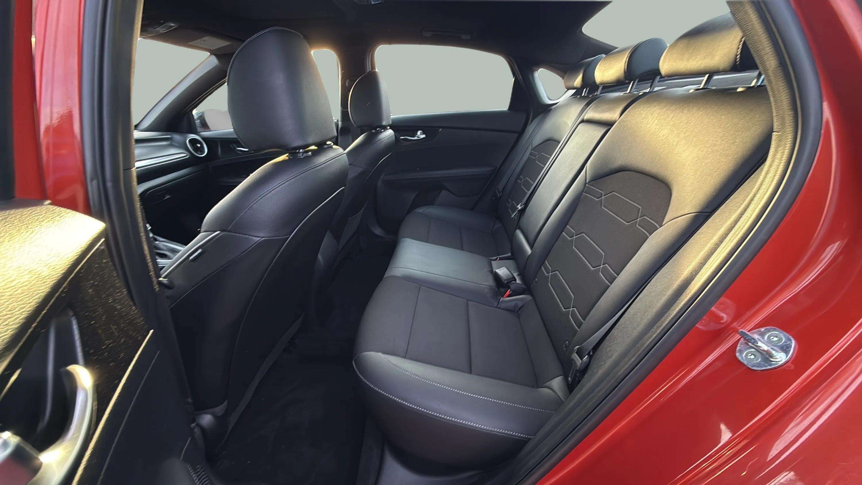 2023 Kia Forte GT-Line - Photo 12
