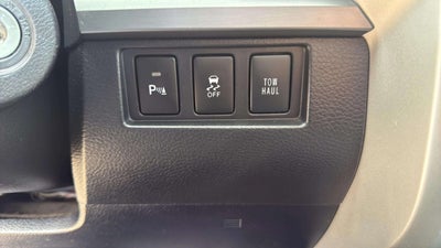 2015 Toyota Tundra 4WD Truck Platinum