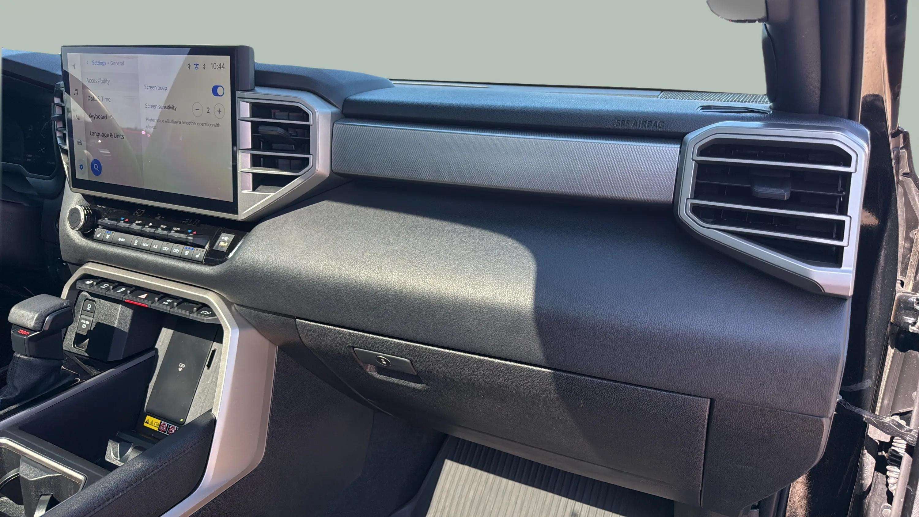 2025 Toyota Tundra 4WD SR5