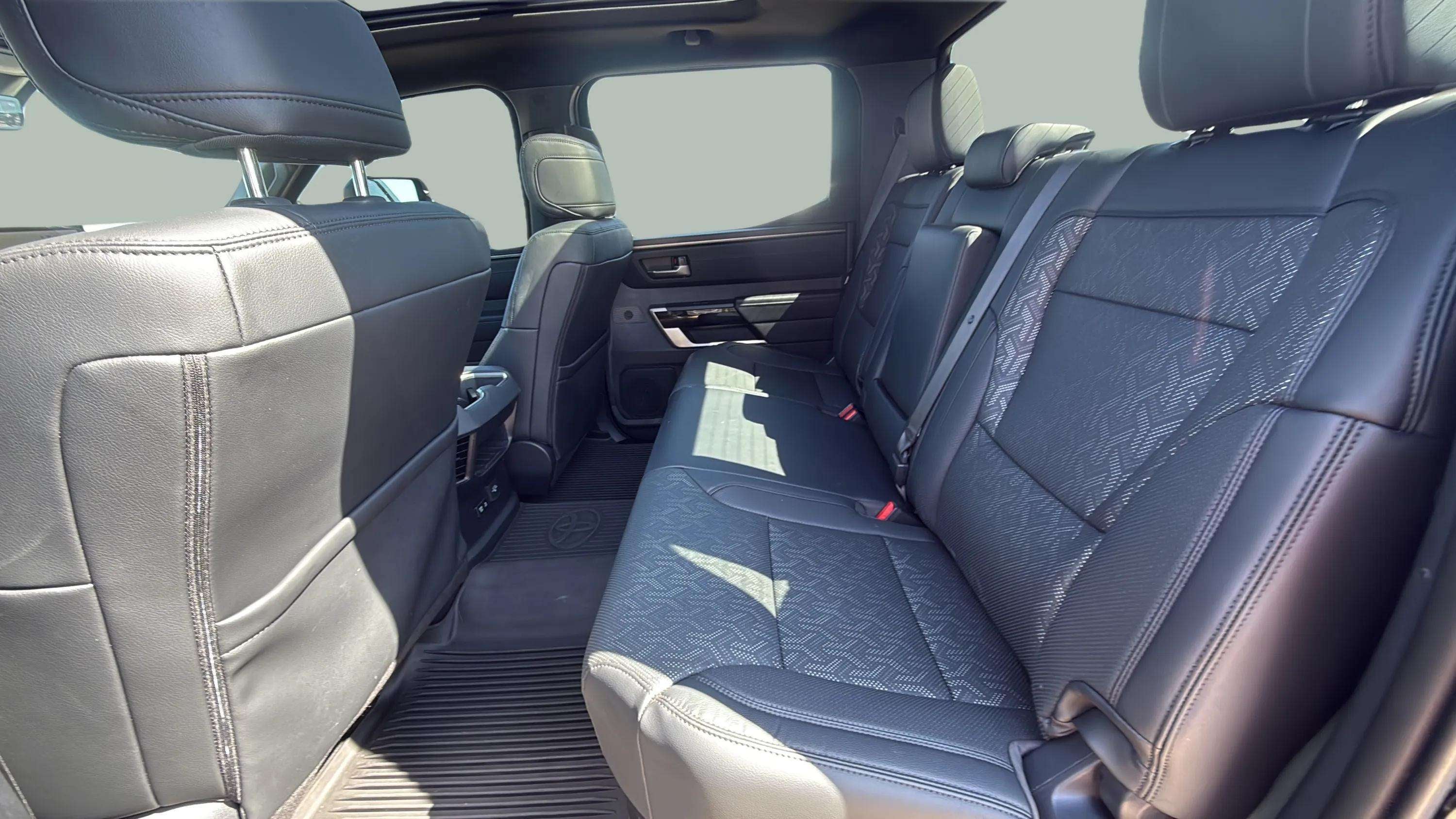 2025 Toyota Tundra 4WD SR5