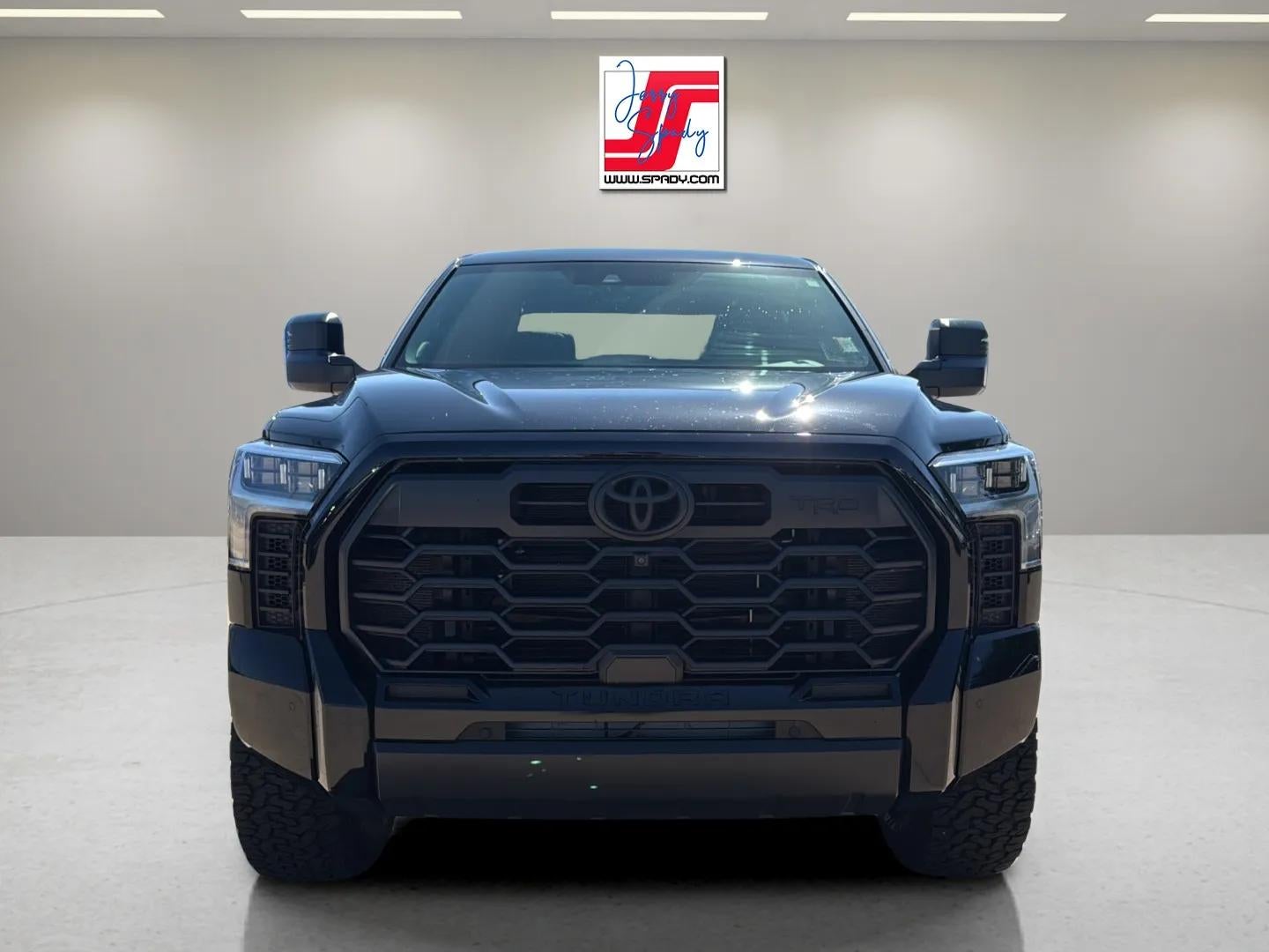 2025 Toyota Tundra 4WD SR5