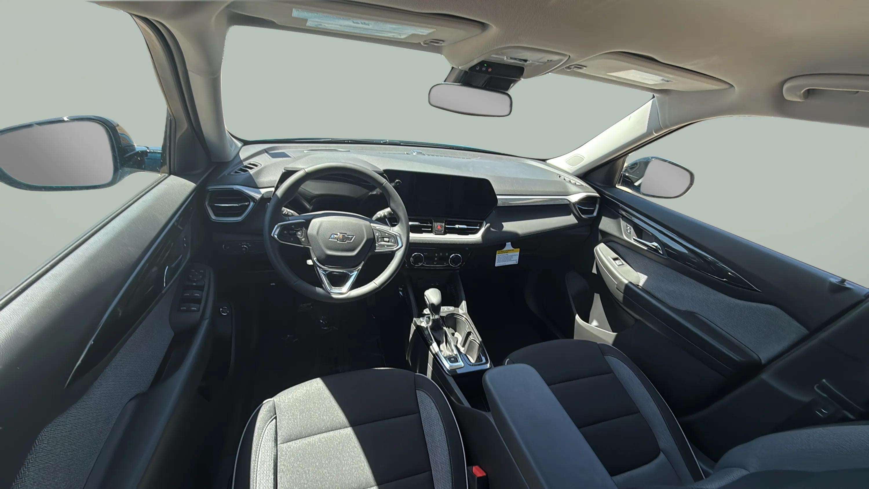 2026 Chevrolet Trailblazer LT - Photo 14